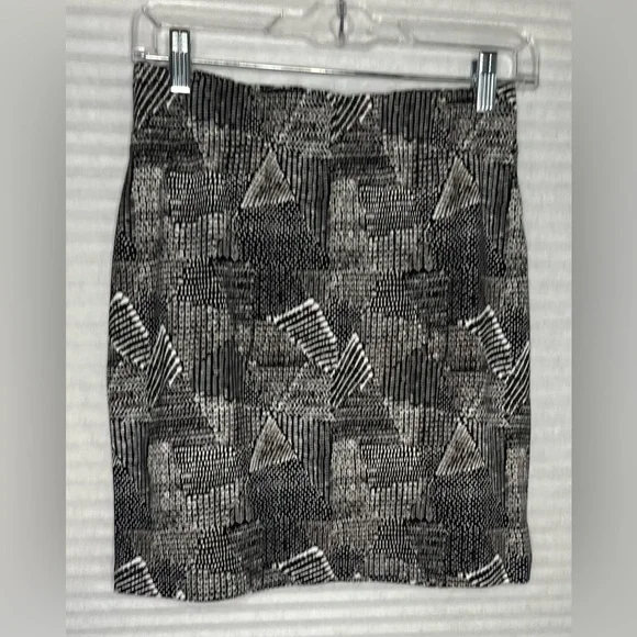 • Madewell • Downtown Skirt Batik Black Size Small Elastic Waist Band Geometric - Picture 6 of 11